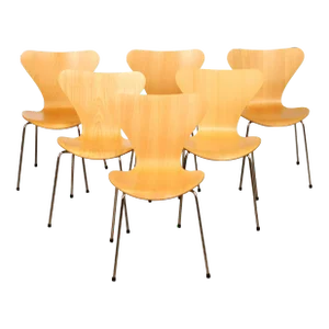 Arne Jacobson For Fritz Hansen Danish Modern Set of Six Dining Chairs