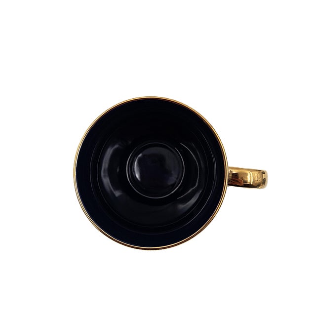 Morris & Co. Porcelain Mug With Classic Strawberry Thief Motif and Gold Handles - Set of 4 For Sale In New York - Image 6 of 8