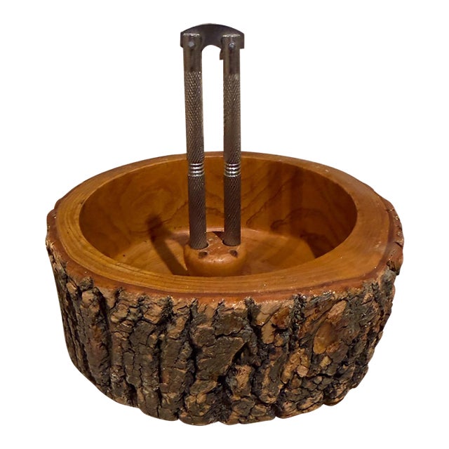 Antique Nutcracker Bowl Set For Sale