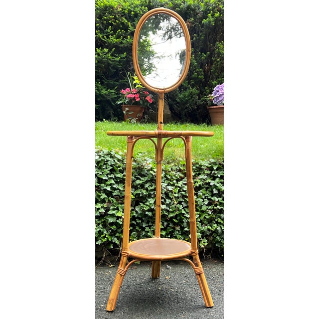 Vintage bamboo bentwood washstand with mirror. Charming accent for your bathroom or bedroom. Oval mirror above a round...