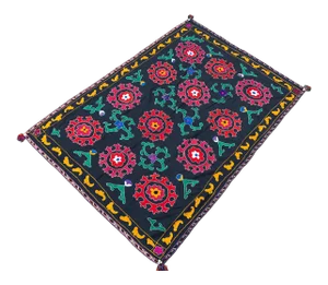 Vintage Red & Green Floral Pattern Suzani Textile