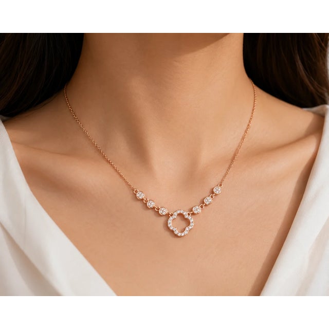 Contemporary 14K Rose Pink Gold Floral 4 Leaf Clover Mabe Diamond Pendant Necklace For Sale - Image 3 of 3