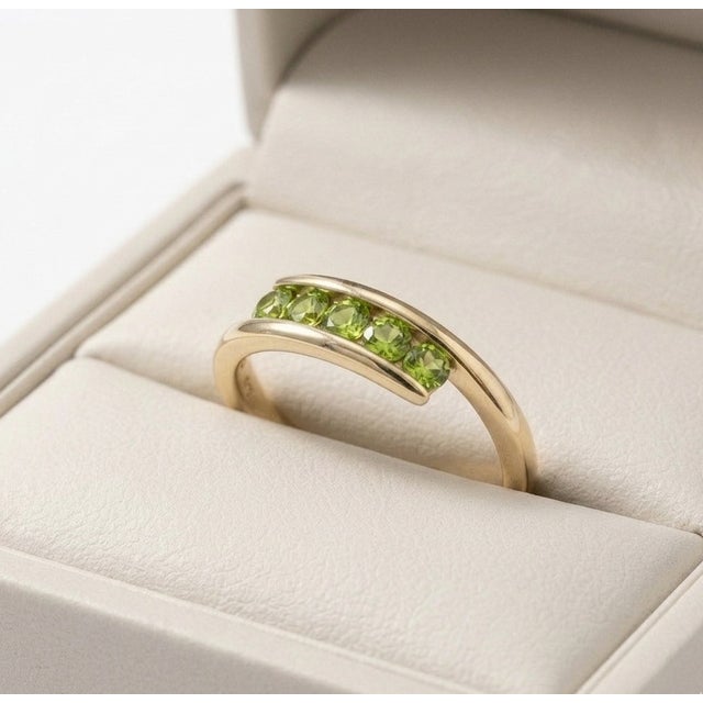 Not Yet Made - Made To Order Natural Peridot Channel Set Bypass Ring - Gemstone Wrap Birthstone Ring Us 7 For Sale - Image 5 of 6