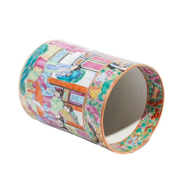 Chinese Mandarin Palette Tankard / Mug in Polychrome Enamels, C. 1815 For Sale - Image 9 of 10