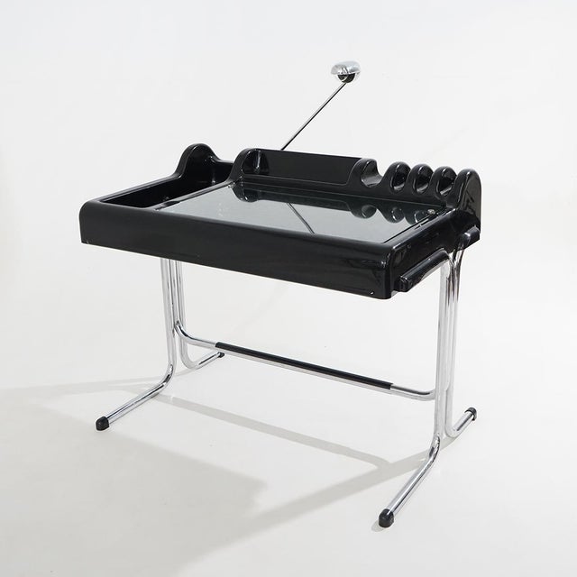 Desk with Lamp by Vittorio Parigi and Nani Prina for Molteni, 1970s For Sale - Image 16 of 16