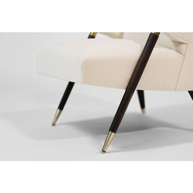 Off-white Set of Lounge Chairs by Karpen of California in Mohair, Circa 1950s For Sale - Image 8 of 11