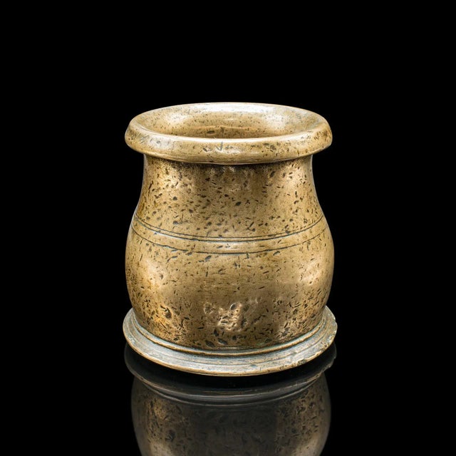Antique Mortar & Pestle, English, Bronze Apothecary, Kitchen Aid, Carolean, 1670 For Sale - Image 4 of 11