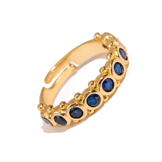 Early 21st Century Majestic Sapphire Adjustable Gold Statement Ring, Size 8 For Sale - Image 5 of 8