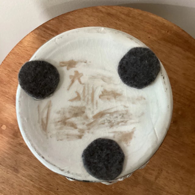 Alabaster Vintage Pereiras Valado Porcelain Ornate Vase With Cherubs Raised Relief Hand Painted For Sale - Image 8 of 12