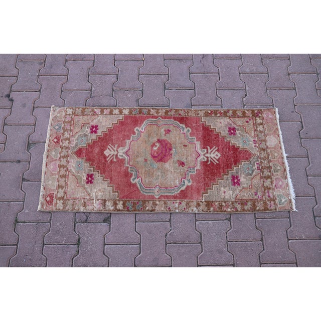 1960s Traditional Cappadocia Handmade Oushak Doormat Rug For Sale - Image 4 of 10