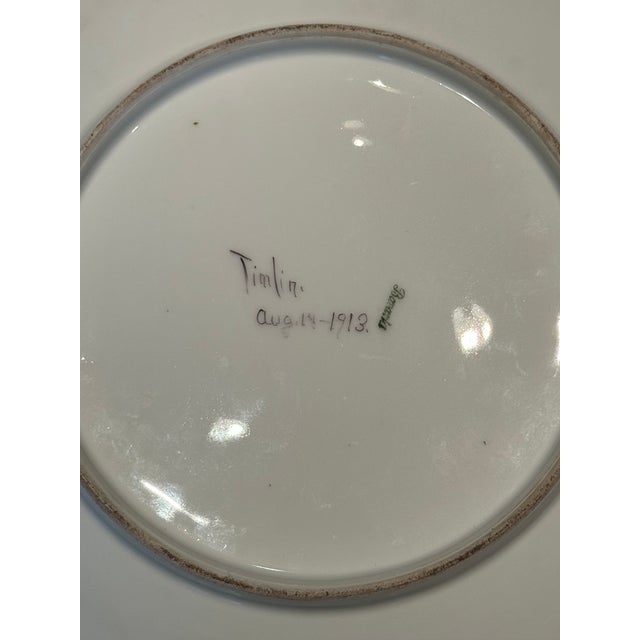 1910s 1913 Art Nouveau Hand-Painted Bavarian Porcelain Monumental Peacock Charger Plate by Emma I. Timlin — 13" For Sale - Image 5 of 5