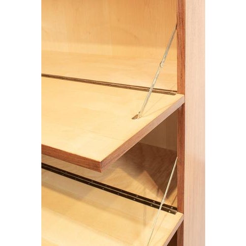 Chest of Drawers in Teak For Sale - Image 6 of 12