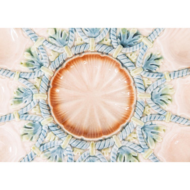 De Sarreguemines Large Antique French Sarreguemines Majolica Oyster Platter, Circa 1920 For Sale - Image 4 of 9