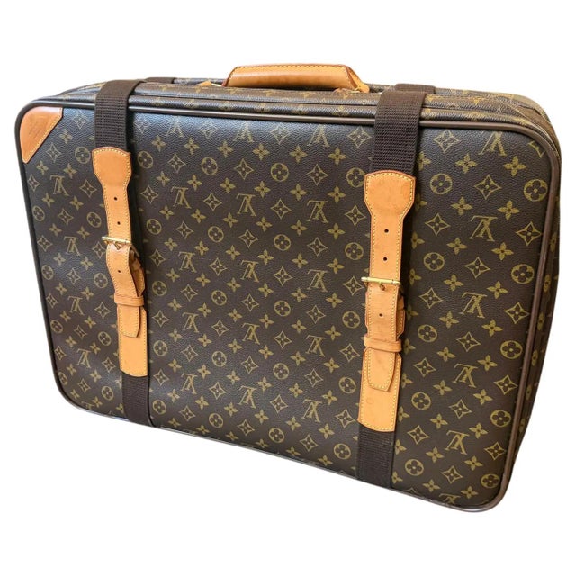 A 2002 Satellite 60 Brown Monogram Canvas Suitcase by Louis Vuitton For Sale - Image 18 of 18