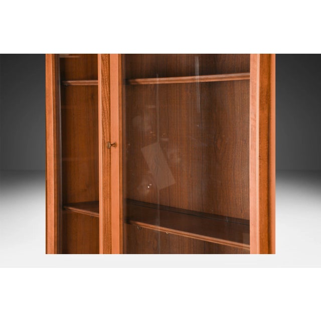 Brown 1960s Mid-Century Highboy Hutch China Closet Buffet in Style of Kent Coffey Perpspecta Series For Sale - Image 8 of 15