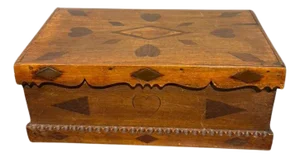 19th Century Folk Art Box With Inlaid Hearts