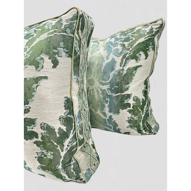 2020s Colefax & Fowler Lucuis Box Pillows- a Pair For Sale - Image 5 of 10