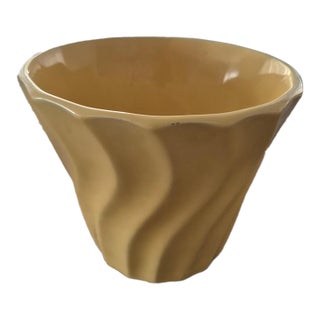 Vintage Bauer Pottery Yellow Swirl Planter - California Mid-Century Modern For Sale