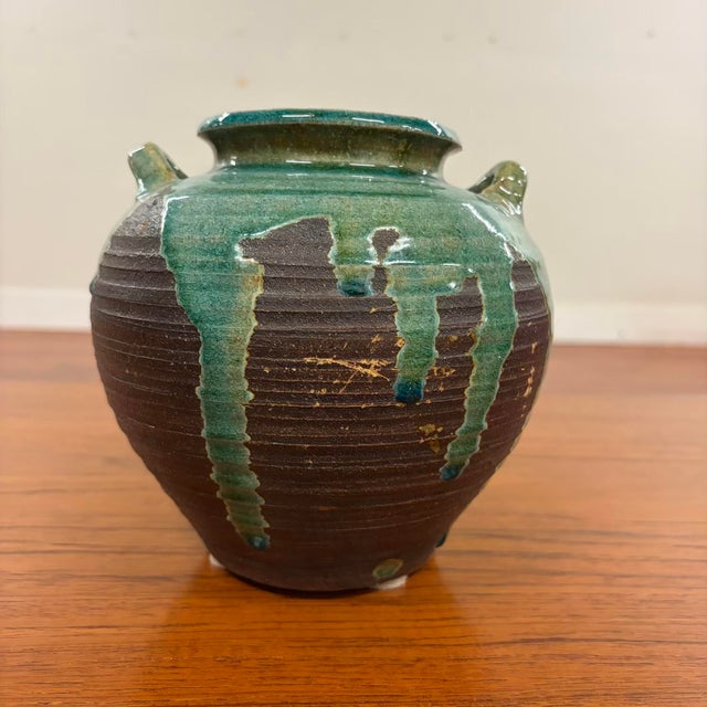 Mid-Century Modern Vintage Oribe Style Studio Pottery Handled Vessel With Emerald Green Drip Glaze For Sale - Image 3 of 10