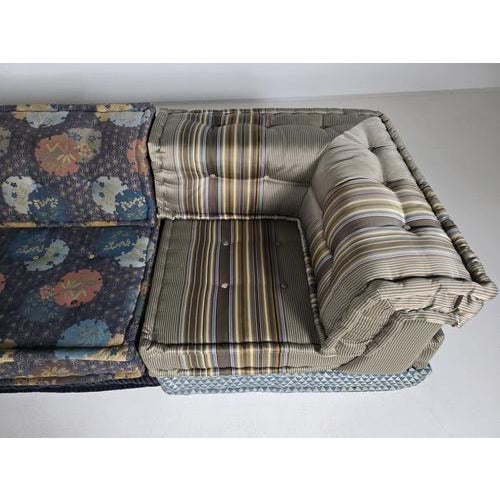 Mah Jong Modular Sofa in Kenzo Takada Fabric from Roche Bobois, Set of 17 For Sale - Image 8 of 11