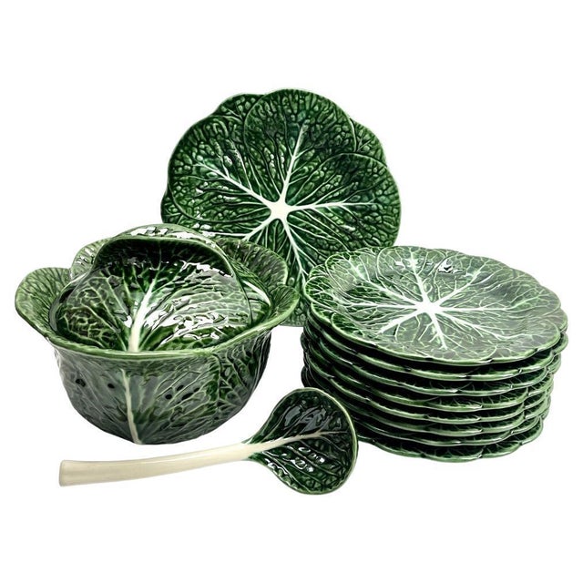 Art Nouveau Majolica Glazed Tableware with Leaves Pattern in Relief, 1930s, Set of 10 For Sale - Image 15 of 15