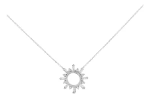 Sterling Silver 5/8 Cttw Diamond Starburst Medallion Pendant Necklace