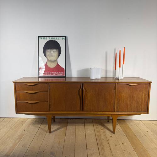 Mid-Century Modern Sideboard in Teak, 1960s For Sale - Image 5 of 14