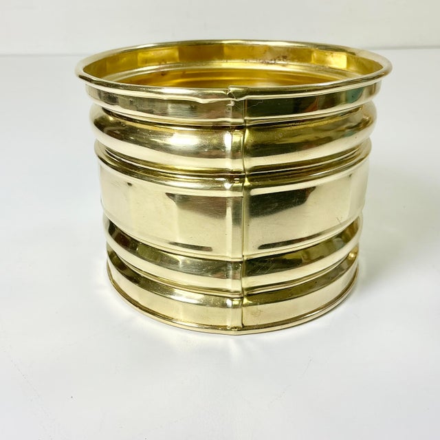 Metal Mid-Century Boho Chic Hollywood Regency Small Brass Round Planter For Sale - Image 7 of 8