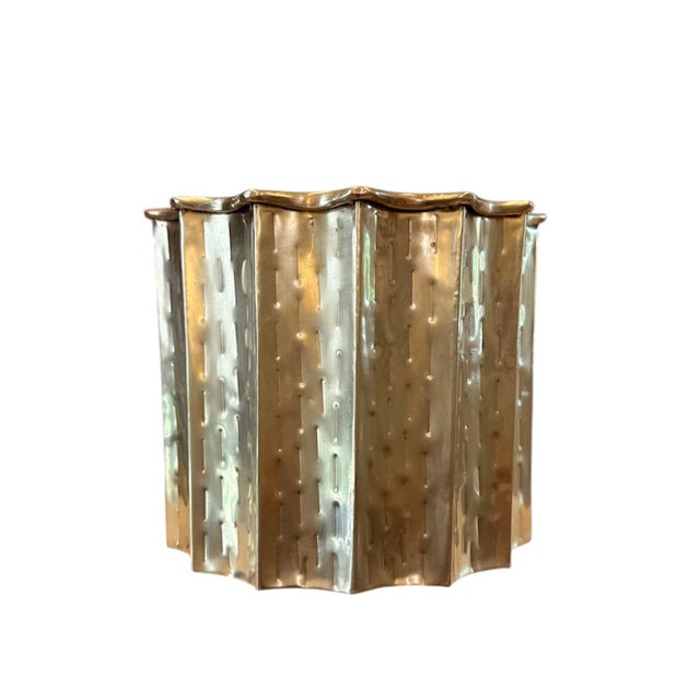 Mid-Century Modern Vintage Petite Hammered Brass Fluted Brutalist Planter / Cachepot / Jardinere in the Manner of Egidio Casagrande For Sale - Image 3 of 8