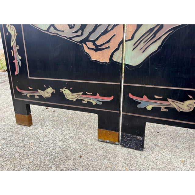 Exquisite Chinese Export Four Panel Coromandel Screen With Birds in Landscape For Sale - Image 12 of 15