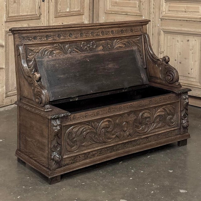 19th Century French Renaissance Revival Oak Trunk ~ Hall Bench For Sale - Image 14 of 18