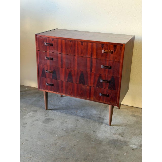 Mid Century Danish Rosewood Chest of Drawers – Vintage Scandinavian 4 Drawer Dresser 1960s For Sale - Image 9 of 10