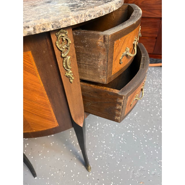 Wood Early 20th Century French Louis XVI Grey Marble Top Demilune Chest For Sale - Image 7 of 11