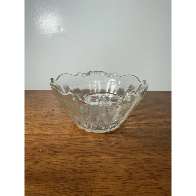 1980s Vintage Clear Pressed Glass Serving Bowl Handles Etched Floral Console Dish For Sale - Image 5 of 11