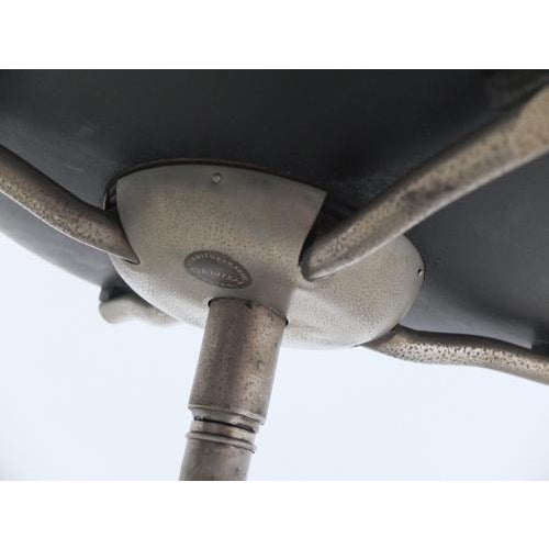 1st Edition 3117 Swivel Desk Chair by Arne Jacobsen for Fritz Hansen, 1955 For Sale - Image 9 of 17