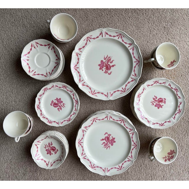 Vintage Wedgwood-10 Place-Settings-68 Pieces-"Williamsburg Husk" For Sale - Image 11 of 12
