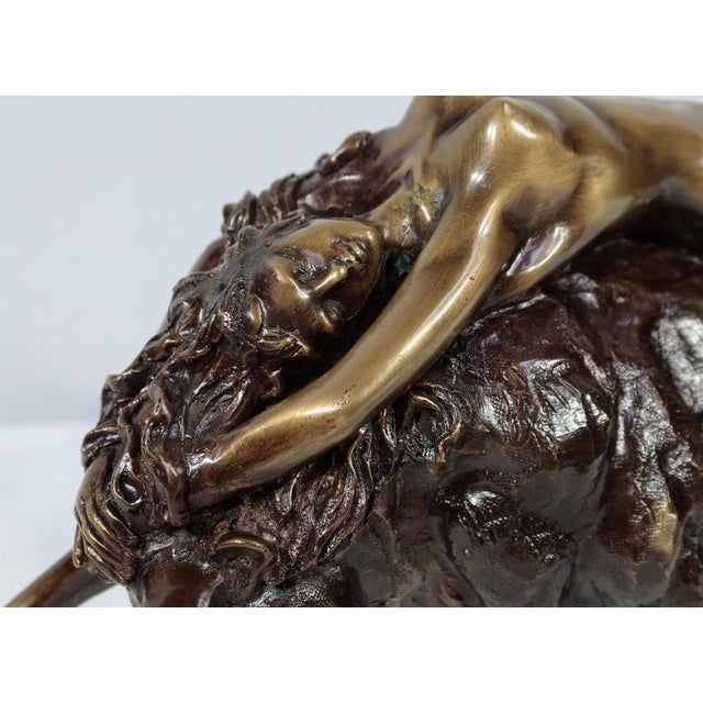 Majera, La Déesse Europe rencontrant le Taureau, 20th Century, Bronze For Sale - Image 11 of 18