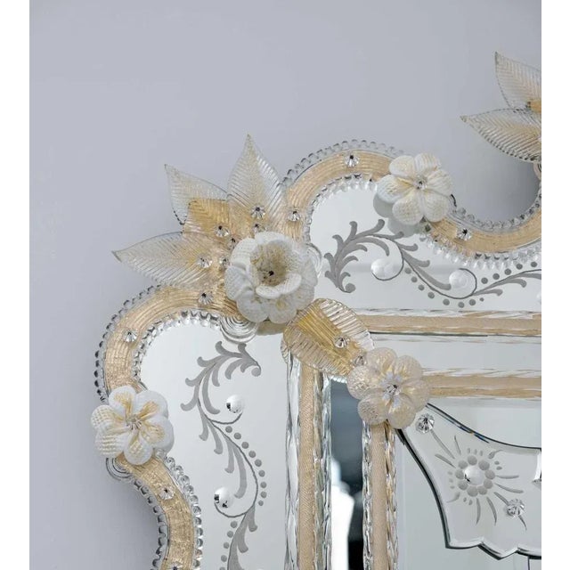Venetian Mirror in Murano Glass with Golden Flowers, 1980 For Sale - Image 7 of 12