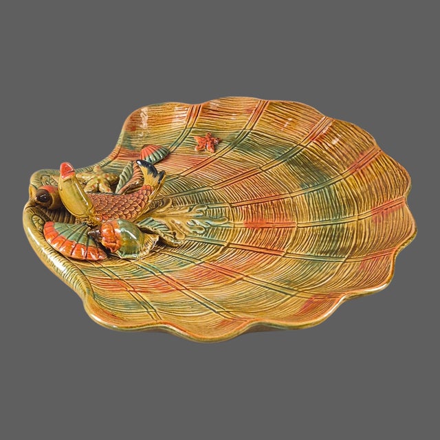 Late 20th Century Late 20th Century Coastal Ceramic Majolica Seashell Shaped Fish Serving Platter For Sale - Image 5 of 9