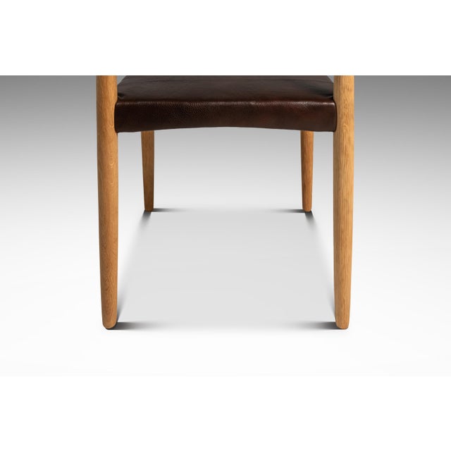 Restored Mid-Century Danish Modern Side / Dining Chair in Oak & Leather by Poul Volther for Frem Røjle, Denmark, C. 1970s For Sale - Image 13 of 18