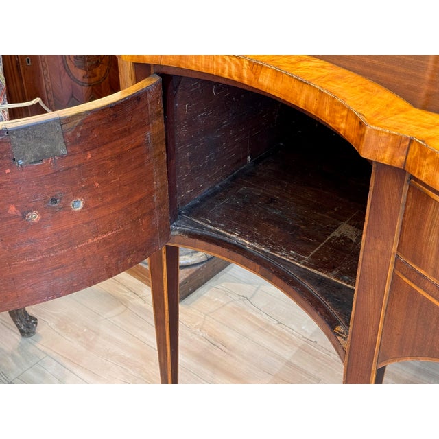 Brown Early 19th C. English Hepplewhite Mahogany and Satinwood Sideboard For Sale - Image 8 of 15