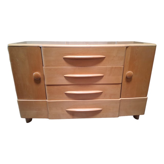 Circa 1950 Heywood-Wakefield M193 Blonde Birch Credenza / Buffet, Attributed For Sale