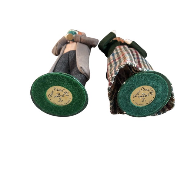 Green Vintage Byer Choice “The Carolers” 1991 a Pair For Sale - Image 8 of 9