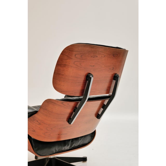 Wood Lounge Chair by Charles & Ray Eames for Herman Miller, 1970s For Sale - Image 7 of 15