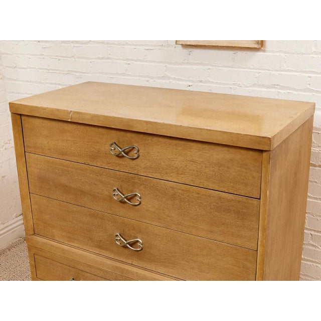 Mid-Century Modern 1950’s Highboy With Sweetheart Hardware For Sale - Image 3 of 10