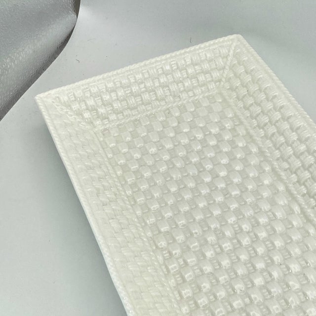 Vintage Tiffany & Co. "Tiffany Weave" Large Sandwich Platter For Sale - Image 9 of 16