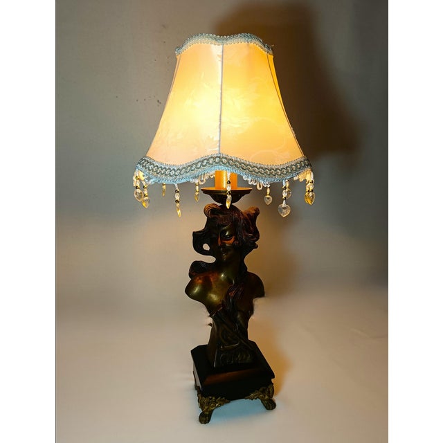 Art Nouveau Sculptural Bronze Table Lamp by Emmanuel Villanis, France, 19th Century For Sale - Image 3 of 15