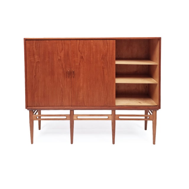 Danish Mid-Century Modern Teak Credenza, 1960s For Sale - Image 4 of 10