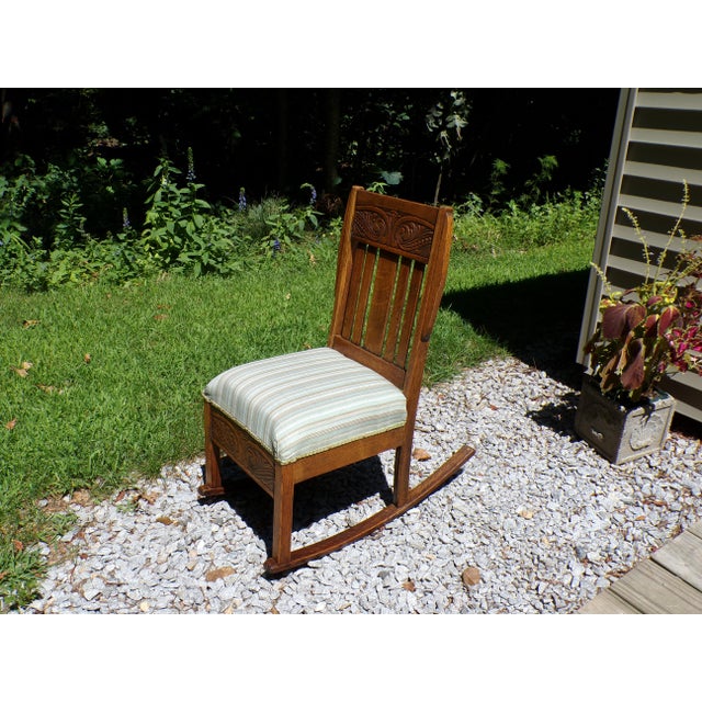 Wood Antique Arts & Crafts Art Nouveau Mission Solid Oak Rocker Rocking Chair For Sale - Image 7 of 17