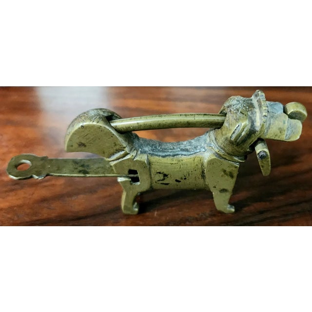 Very Rare Antique Early 19th Century Chinese Brass Foo Dog Lock & Key. For Sale - Image 4 of 10